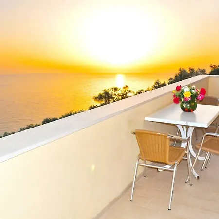 Apartment Agios Gordios With Pool Maria Agios Gordios (Corfu)